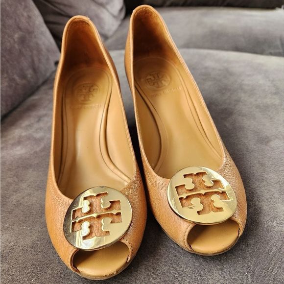 Tory Burch Shoes - Tory burch 6 1/2 shoes, wedge peep toe heels, sally peep toe